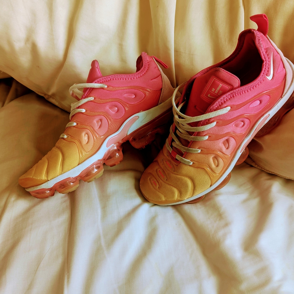 Nike Women's Pink and Orange Sneakers